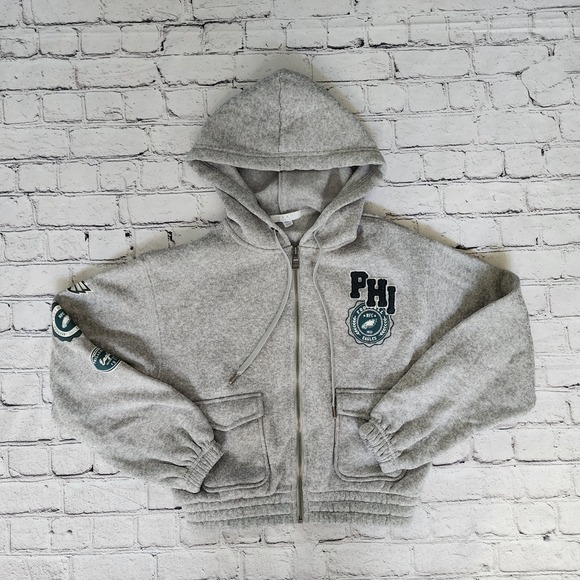WEAR Erin Andrews Philadelphia Eagles Womens Gray Crop Long Sleeve Full Zip XS